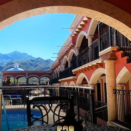 Hotel Real De Los Álamos Екстериор снимка