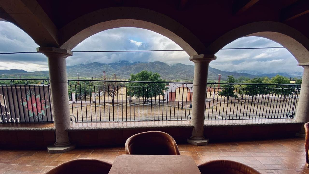 Hotel Real De Los Álamos Екстериор снимка