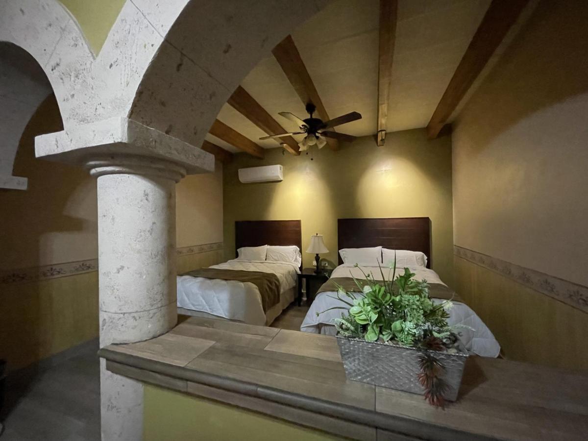 Hotel Real De Los Álamos Екстериор снимка