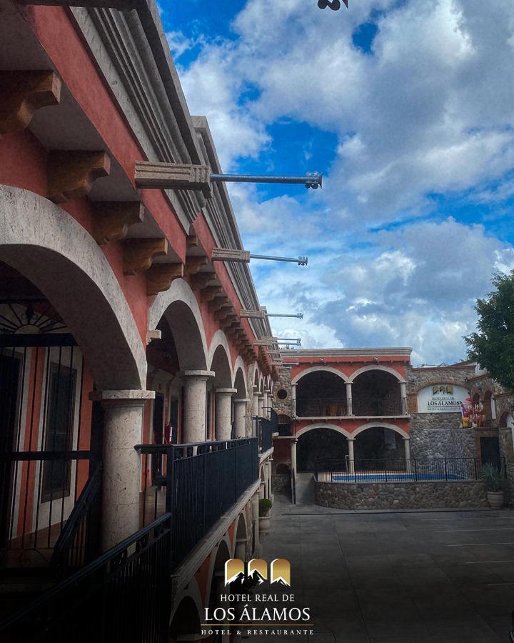 Hotel Real De Los Álamos Екстериор снимка